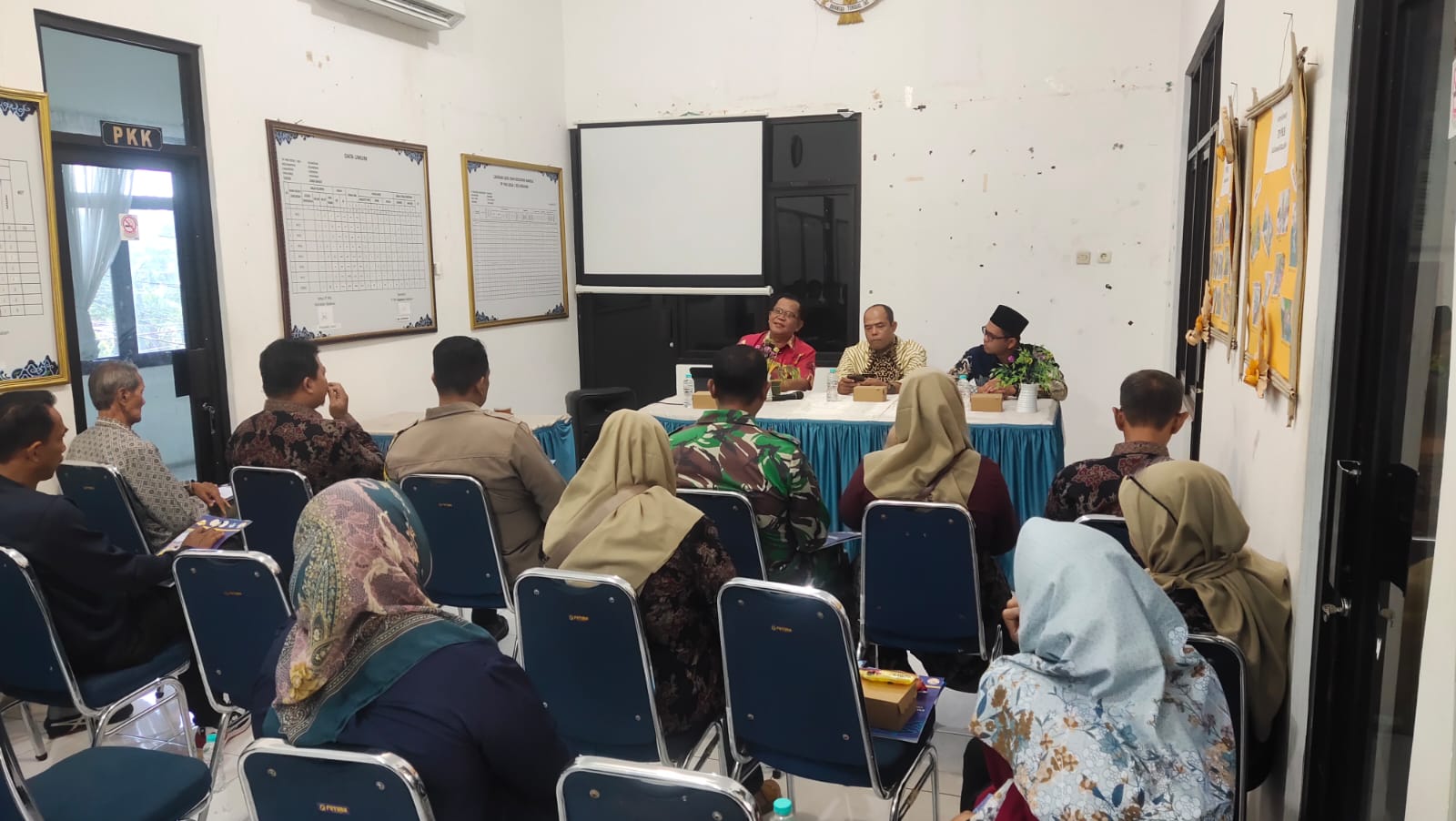 Institut Mahardika Tawarkan Beasiswa Satu RW Satu Sarjana